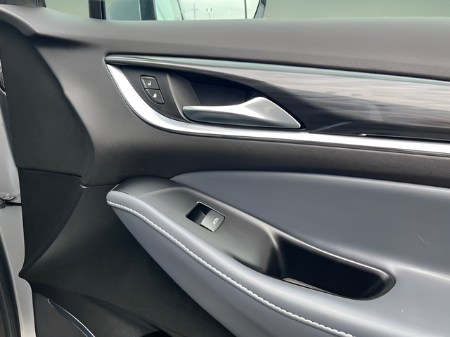 2023 Buick Enclave Essence FWD