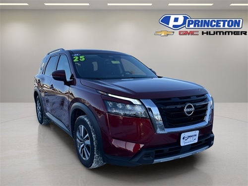 2025 Nissan Pathfinder SL 4WD