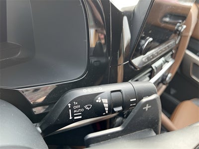 2023 Nissan Pathfinder Platinum 4WD