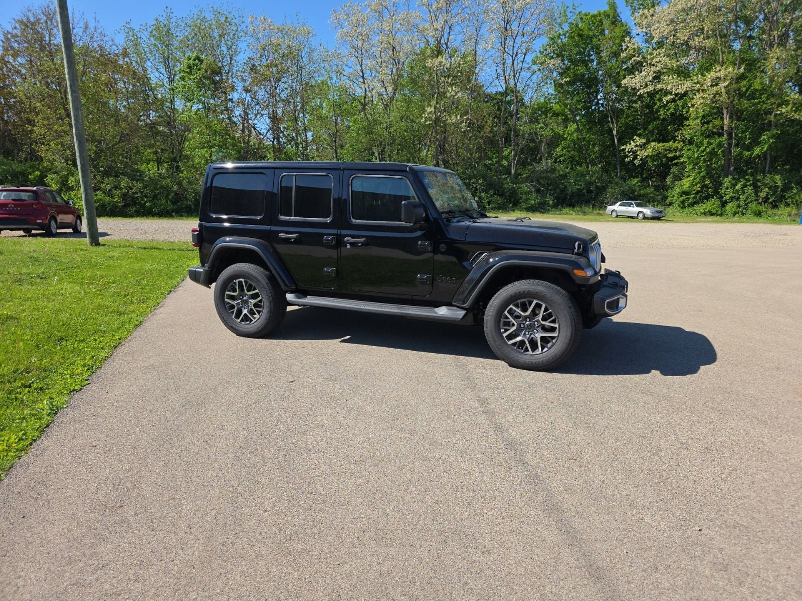 2026 Jeep Wrangler Sahara's photo