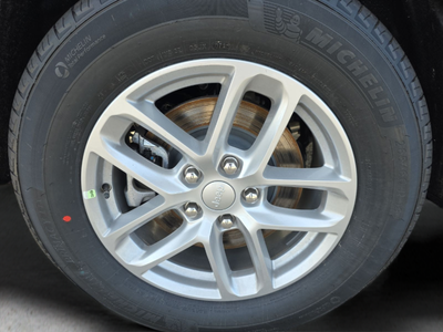 2026 Jeep Grand Cherokee GRAND CHEROKEE L LAREDO 4X4