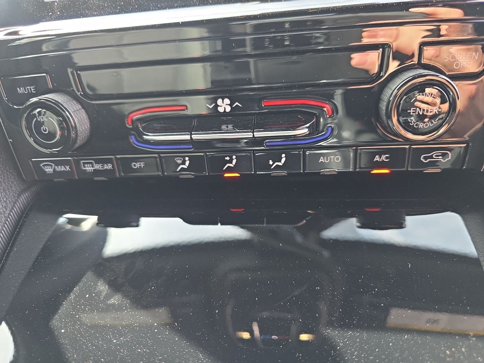 2026 Jeep Grand Cherokee GRAND CHEROKEE L LAREDO 4X4