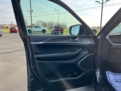 2026 Jeep Grand Cherokee GRAND CHEROKEE L LIMITED 4X4