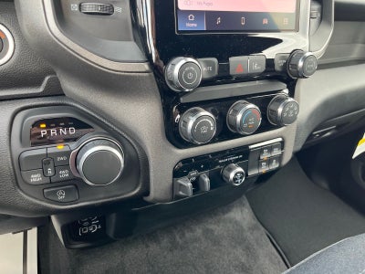 2026 RAM Ram 1500 RAM 1500 TRADESMAN CREW CAB 4X4 5'7' BOX