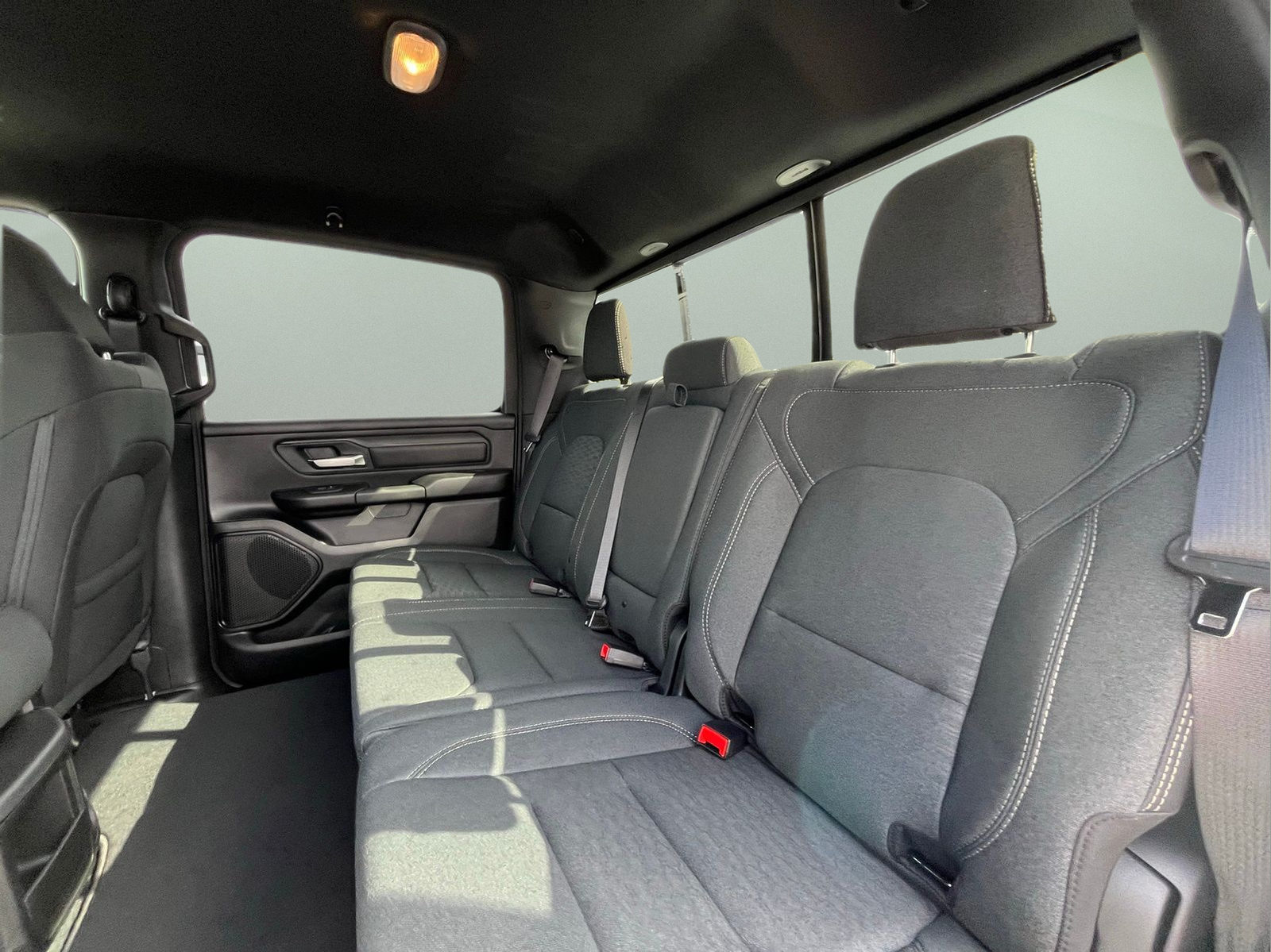 2026 RAM Ram 1500 RAM 1500 TRADESMAN CREW CAB 4X4 5'7' BOX
