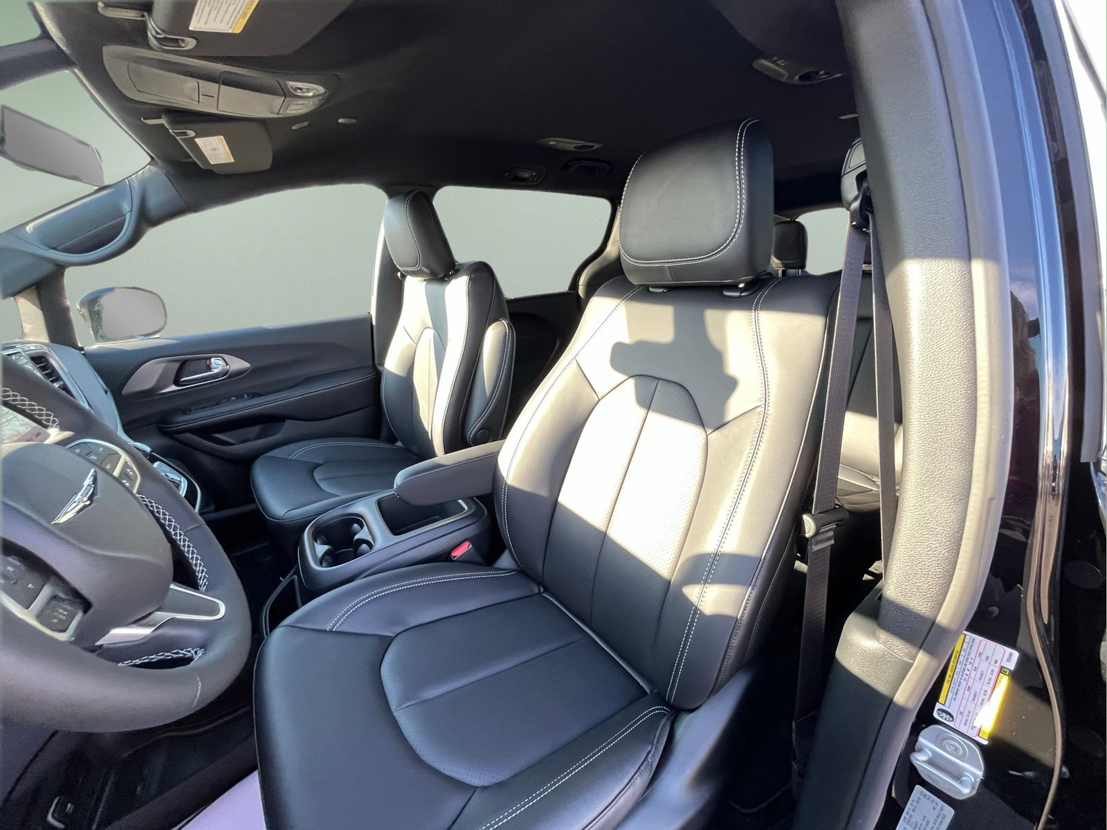 2026 Chrysler Voyager VOYAGER LX