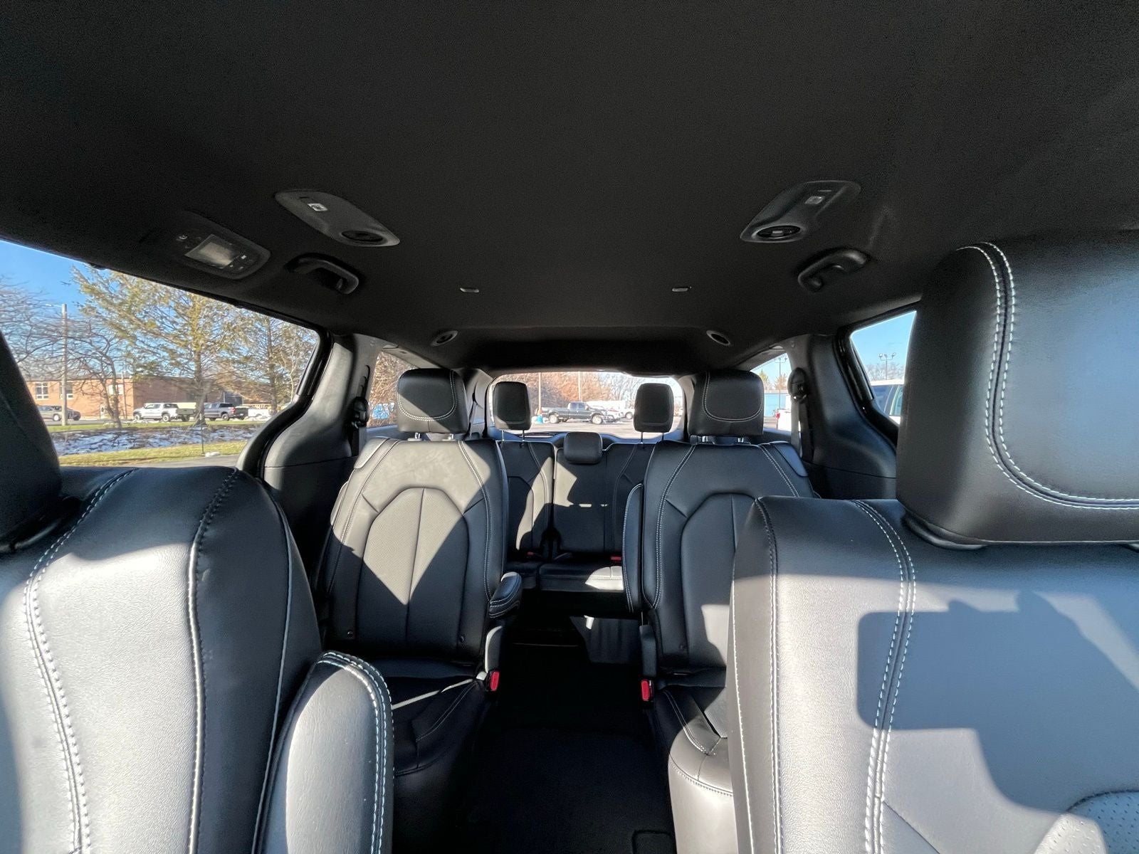 2026 Chrysler Voyager VOYAGER LX