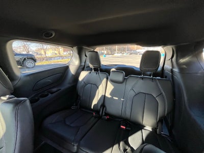 2026 Chrysler Voyager VOYAGER LX