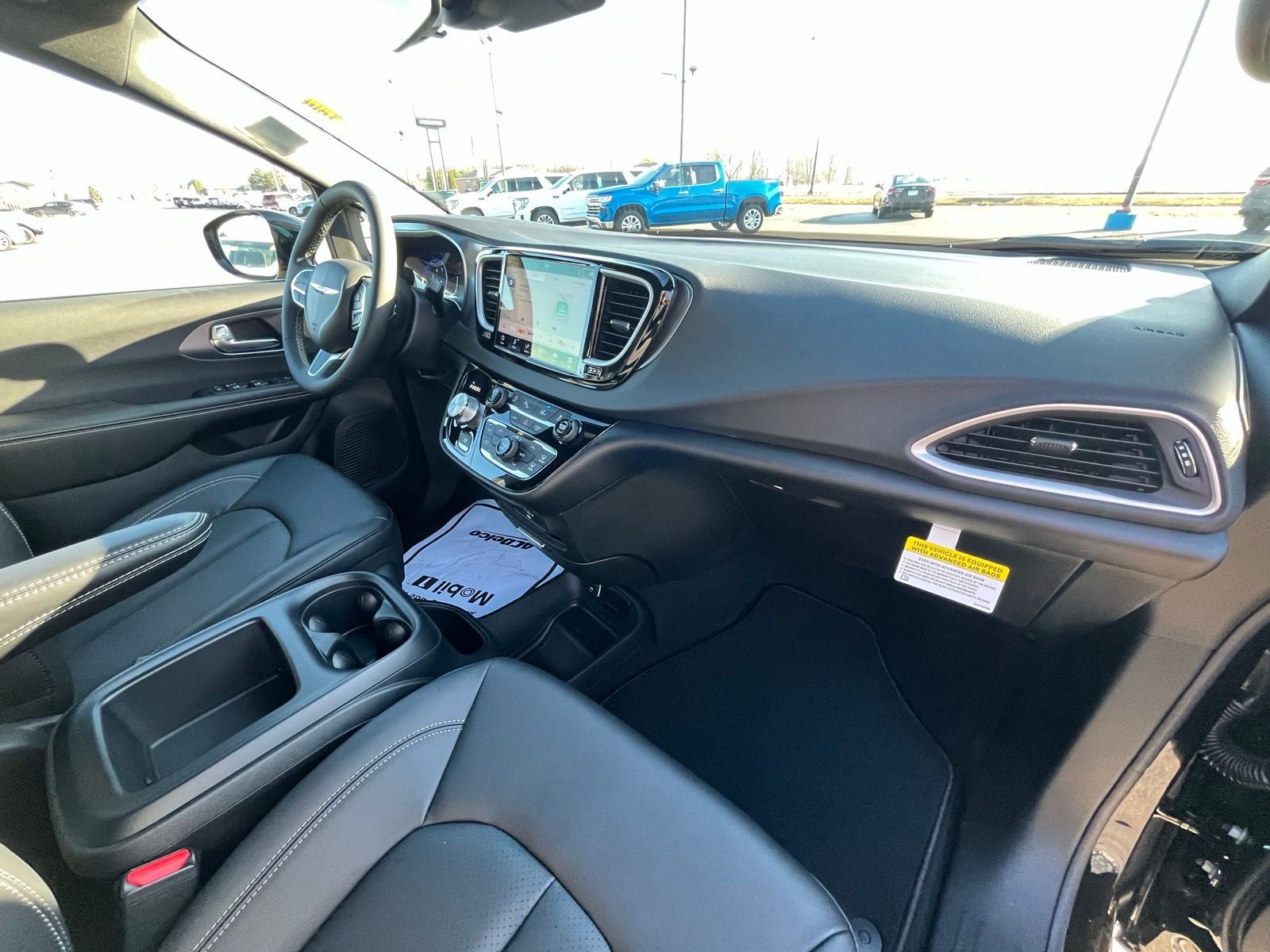 2026 Chrysler Voyager VOYAGER LX