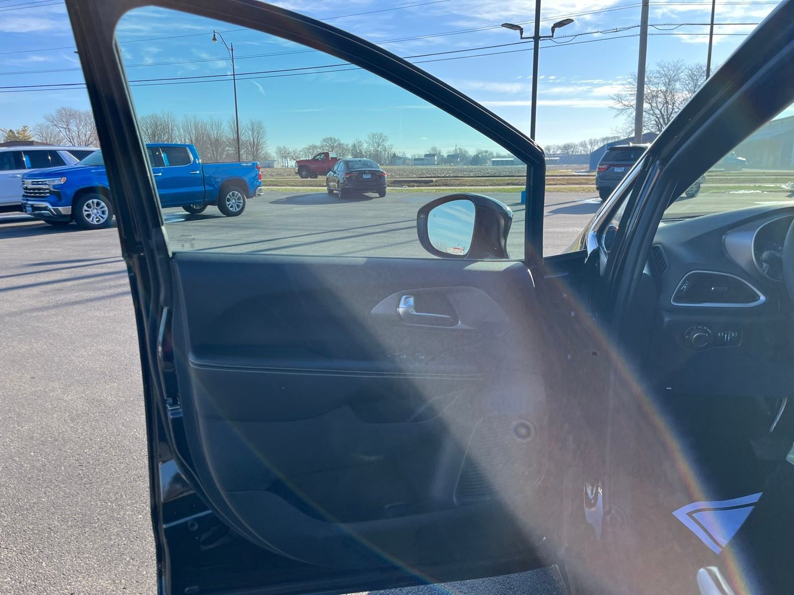 2026 Chrysler Voyager VOYAGER LX