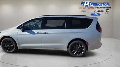 2026 Chrysler Pacifica PACIFICA LIMITED AWD